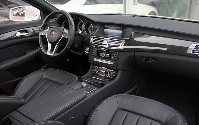 Mercedes-Benz CLS cena 139900 przebieg: 58000, rok produkcji 2012 z Głubczyce małe 497